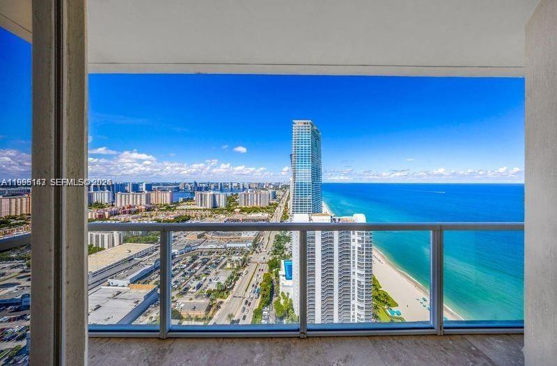 16699 Collins Ave #4006, Sunny Isles Beach FL 33160