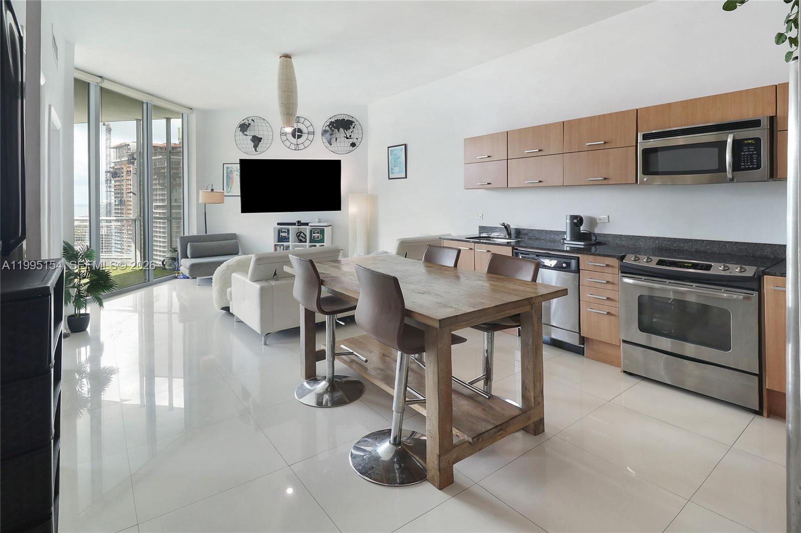 350 S Miami Ave #4110, Miami FL 33130