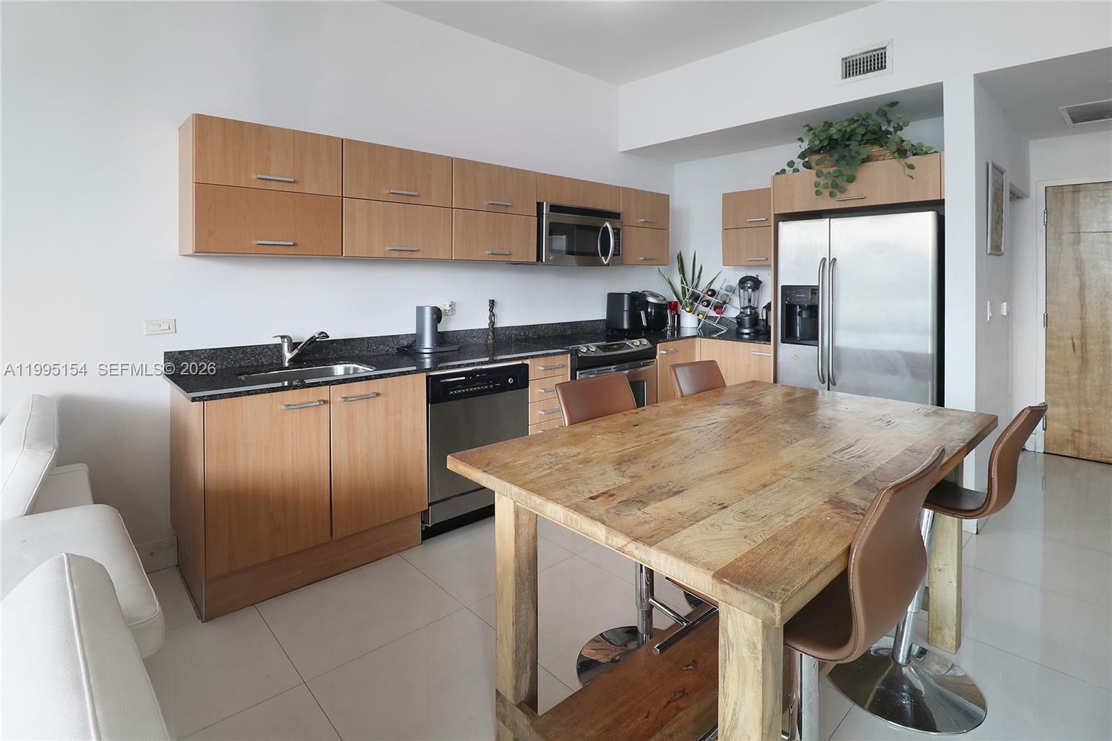 350 S Miami Ave #4110, Miami FL 33130