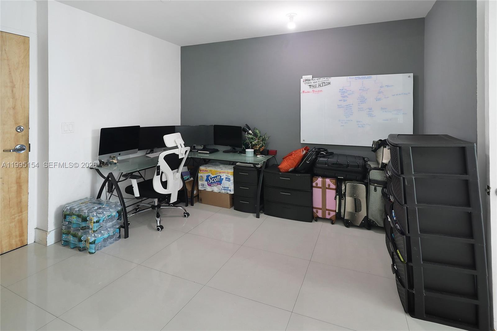 350 S Miami Ave #4110, Miami FL 33130