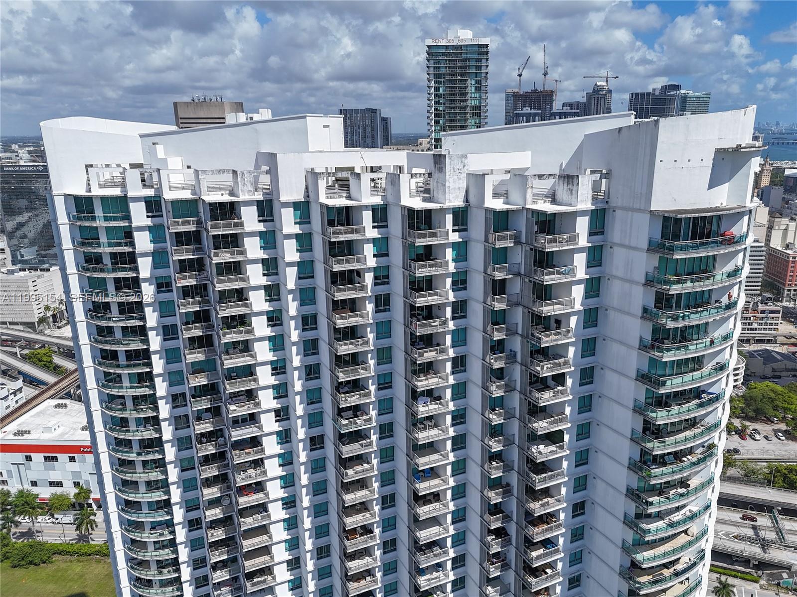 350 S Miami Ave #4110, Miami FL 33130