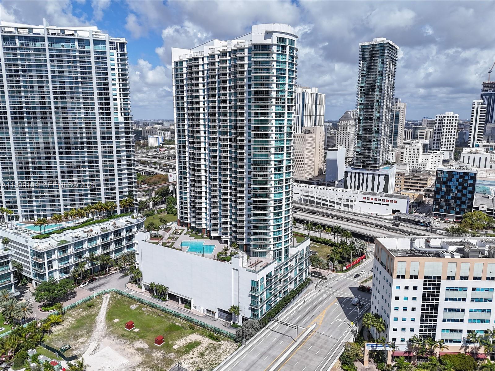 350 S Miami Ave #4110, Miami FL 33130