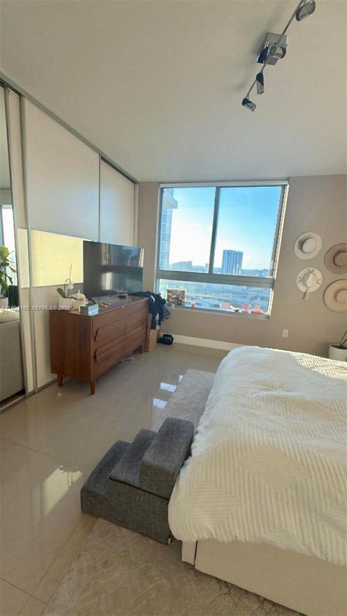 90 SW 3RD STREET #2112, Miami FL 33130