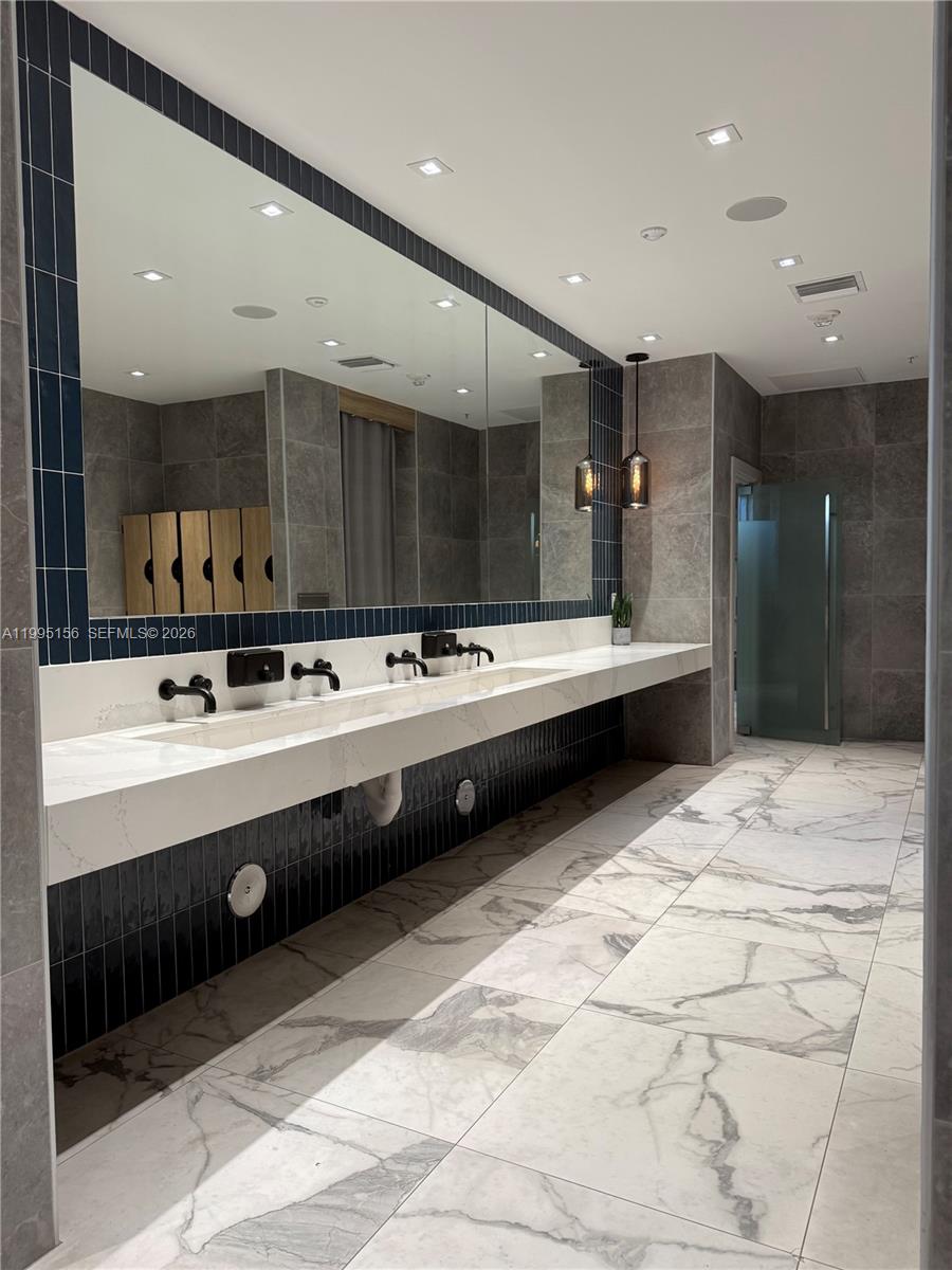 90 SW 3RD STREET #2112, Miami FL 33130