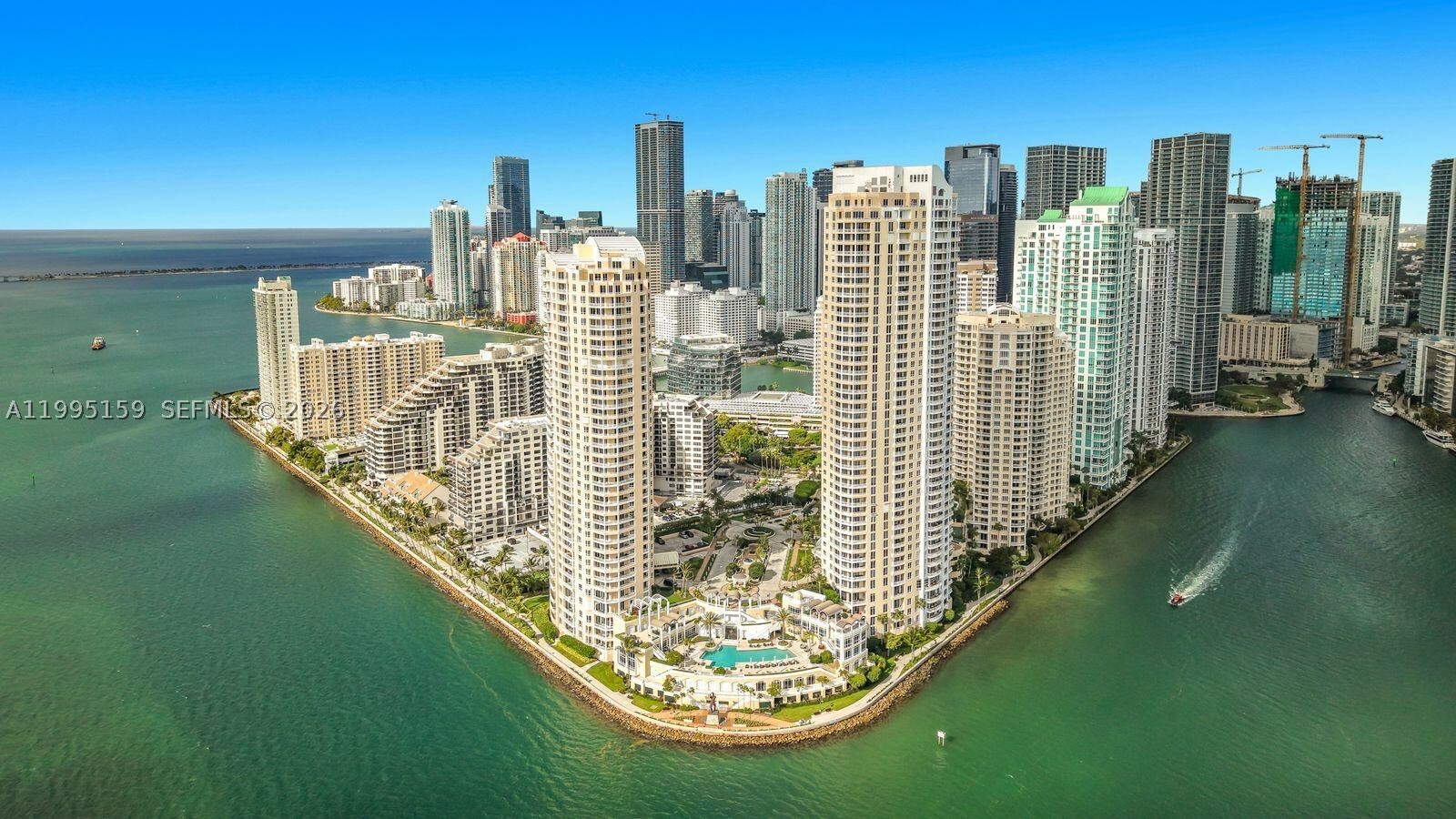 808 Brickell Key Dr #2002, Miami FL 33131