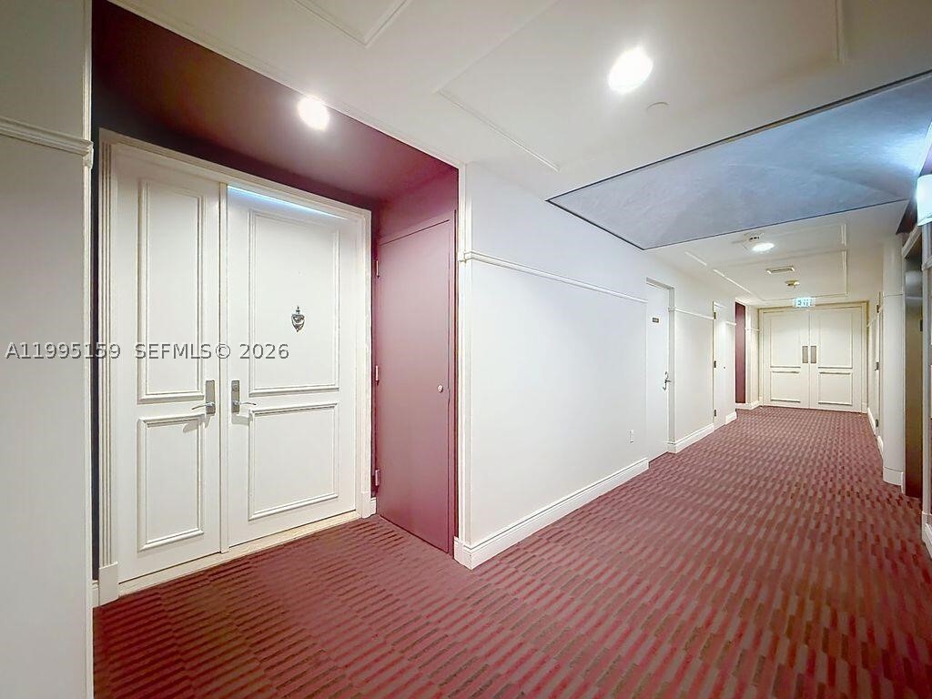 808 Brickell Key Dr #2002, Miami FL 33131