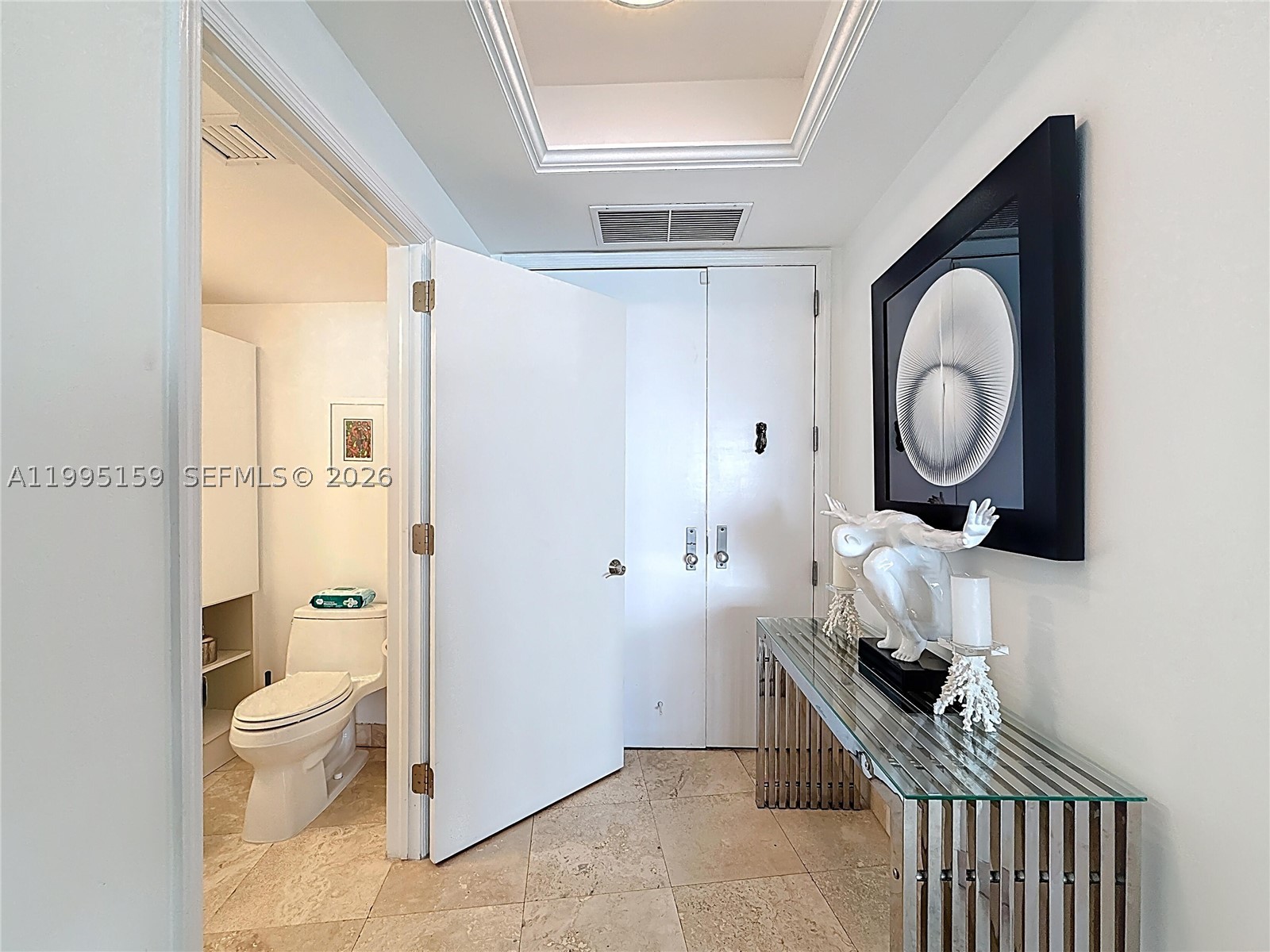 808 Brickell Key Dr #2002, Miami FL 33131