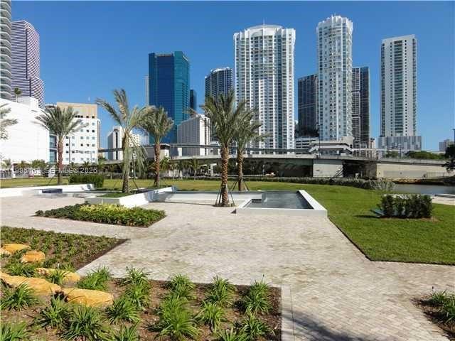 90 SW 3RD STREET #1809, Miami FL 33130
