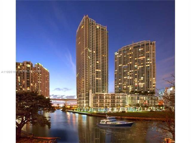 90 SW 3RD STREET #1809, Miami FL 33130
