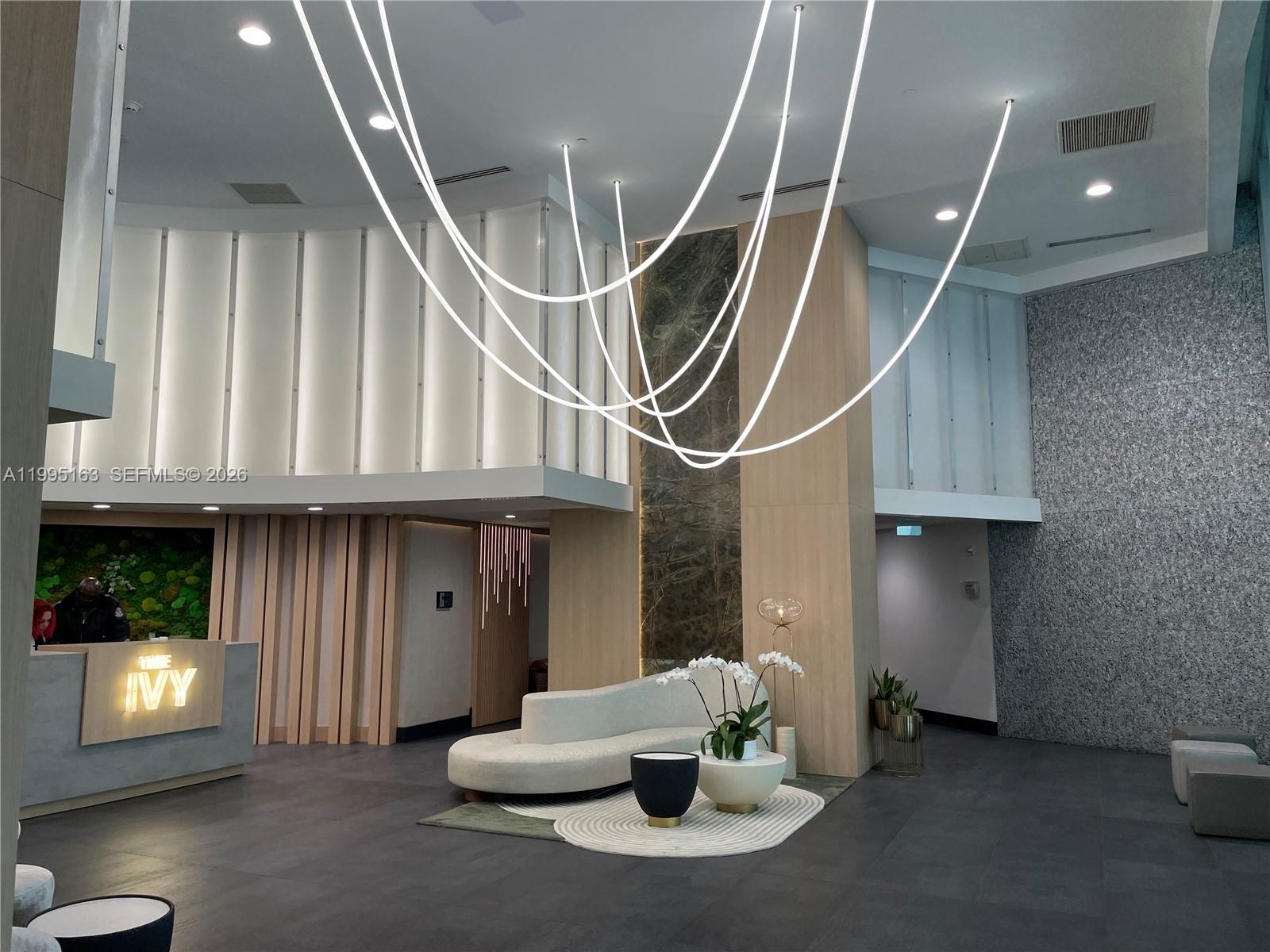 90 SW 3RD STREET #1809, Miami FL 33130