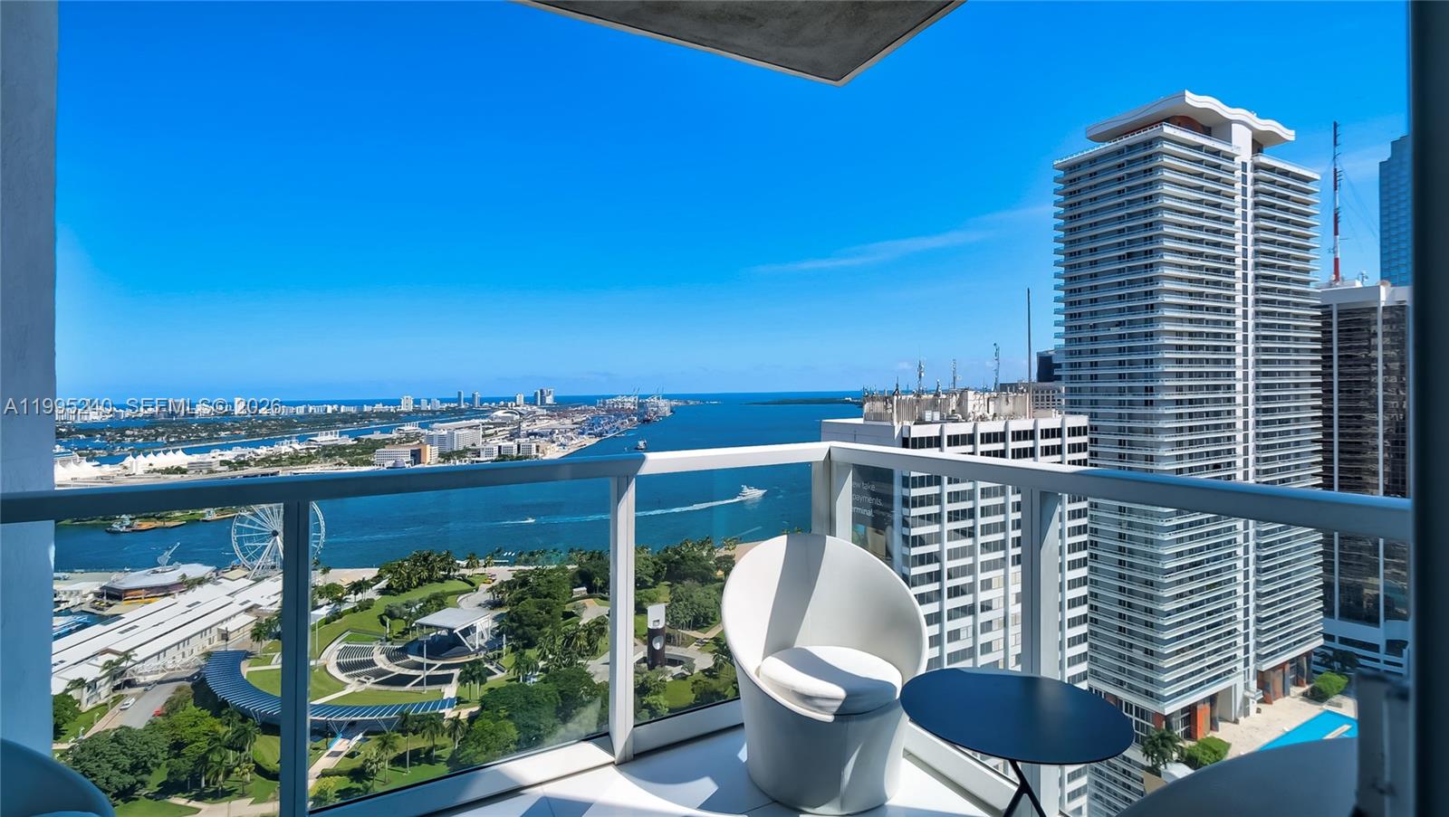 253 NE 2nd St #3509, Miami FL 33132