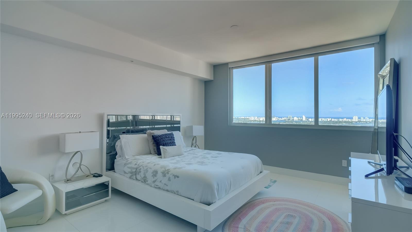 253 NE 2nd St #3509, Miami FL 33132