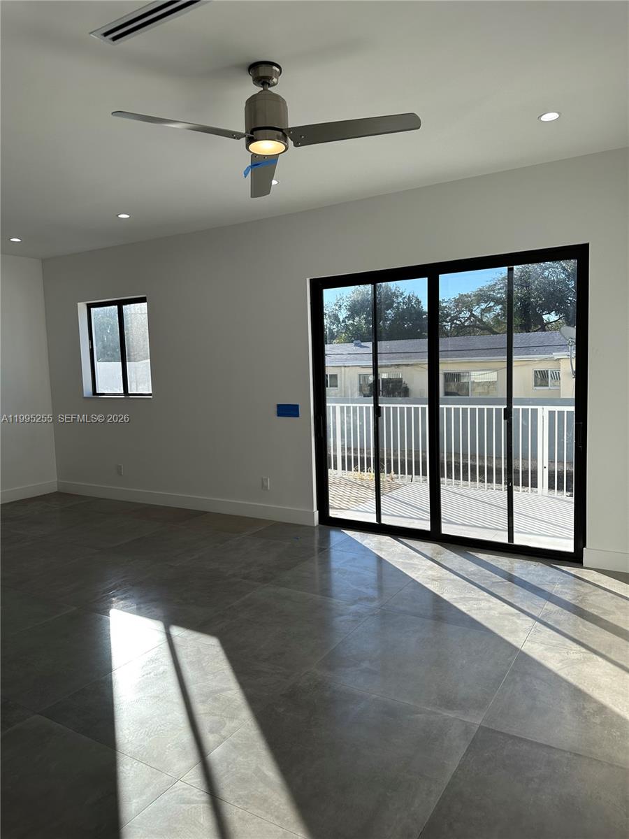 4631 SW 32nd Ave #4C, Dania Beach FL 33312