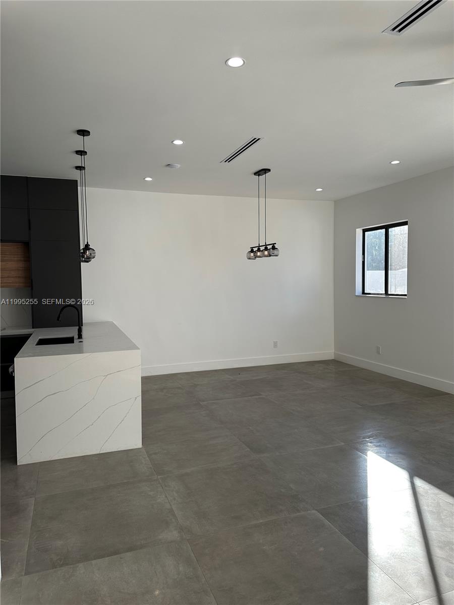 4631 SW 32nd Ave #4C, Dania Beach FL 33312