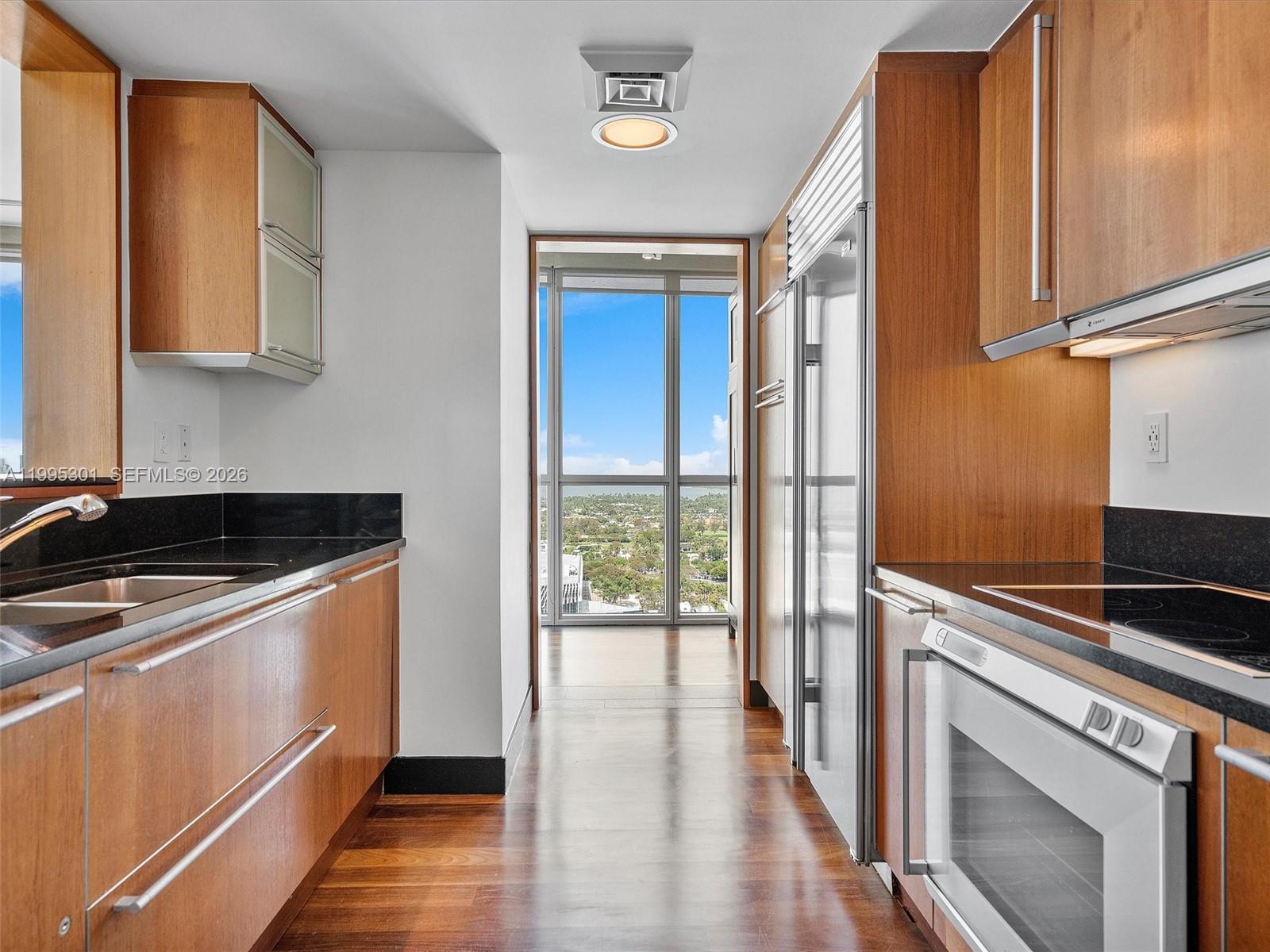 101 20th St #3302, Miami Beach FL 33139