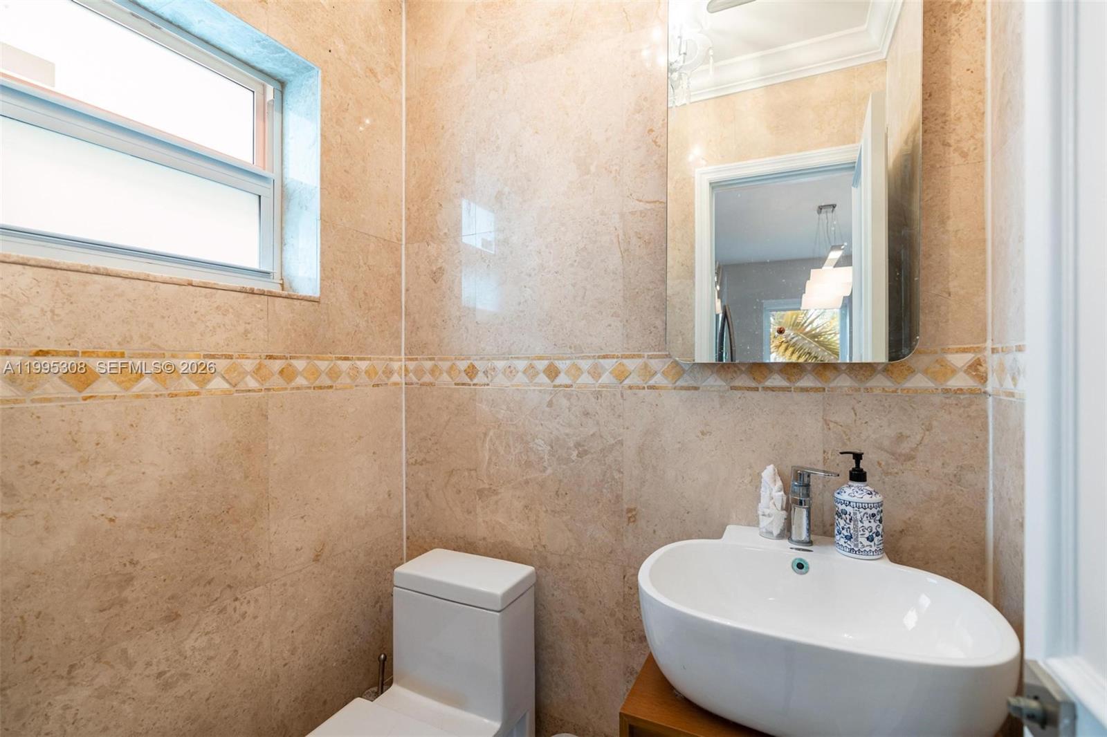 1055 Stillwater Dr, Miami Beach FL 33141