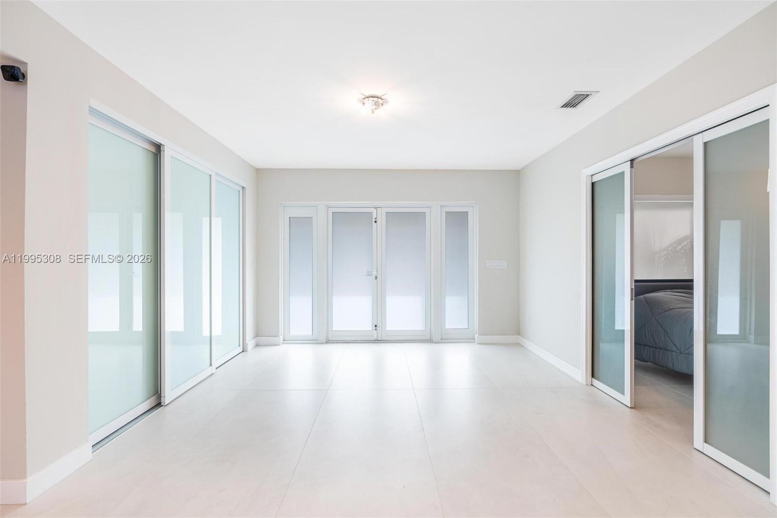 1055 Stillwater Dr, Miami Beach FL 33141