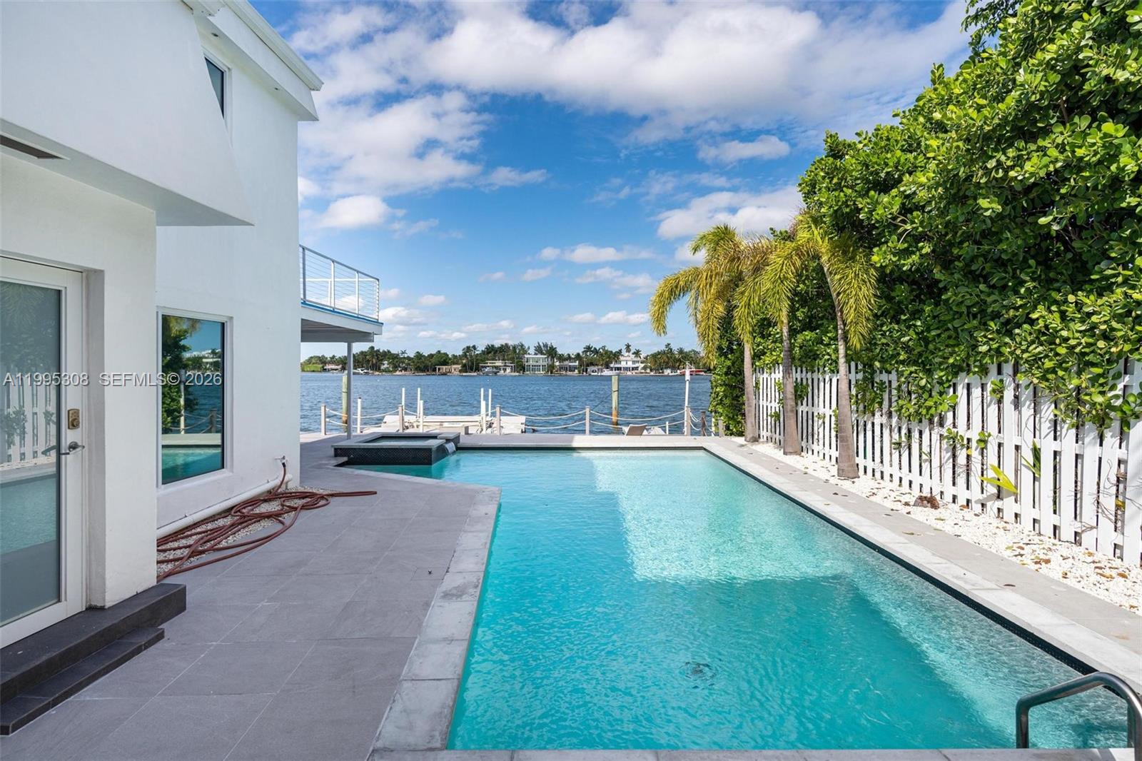 1055 Stillwater Dr, Miami Beach FL 33141