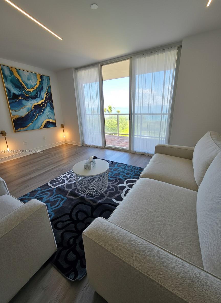 8855 Collins Ave. Oceanfront direct #4C, Surfside FL 33154