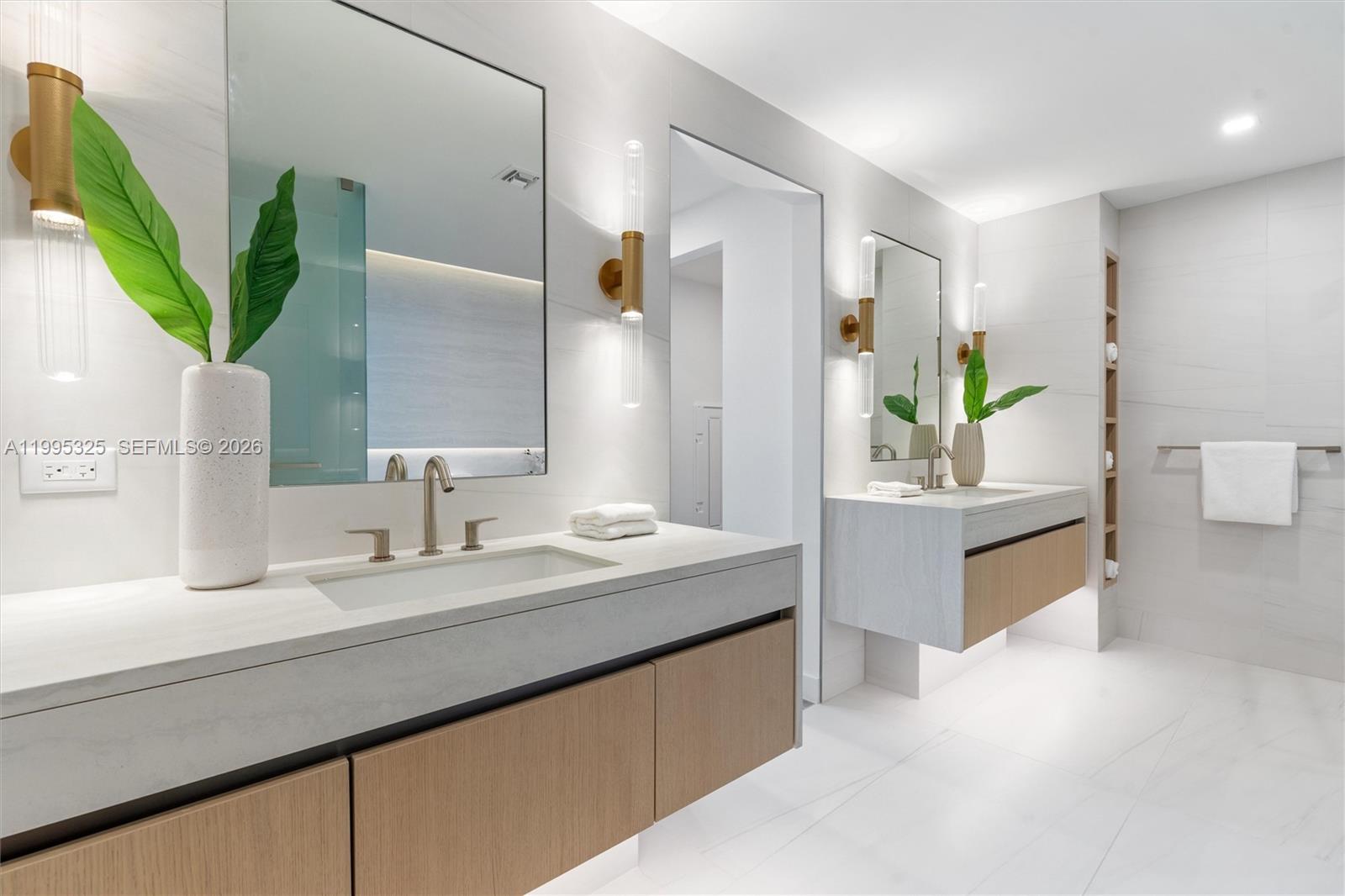 900 N Ocean Blvd #1506, Pompano Beach FL 33062