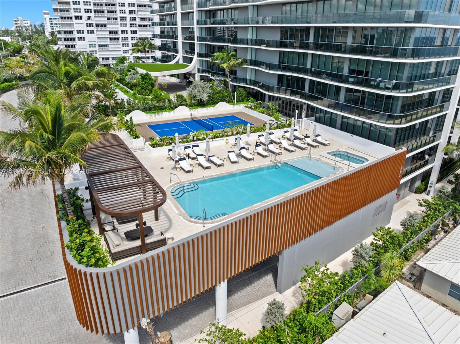 900 N Ocean Blvd #1506, Pompano Beach FL 33062