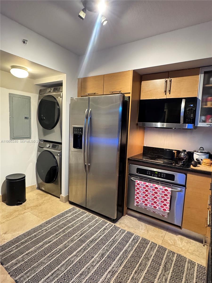 31 SE 5th St #1402, Miami FL 33131