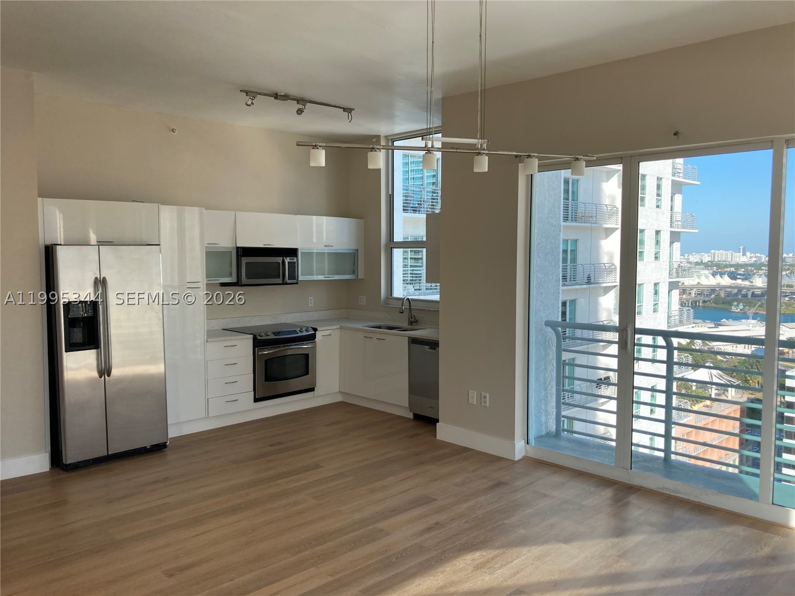 133 NE 2nd Ave #2112, Miami FL 33132