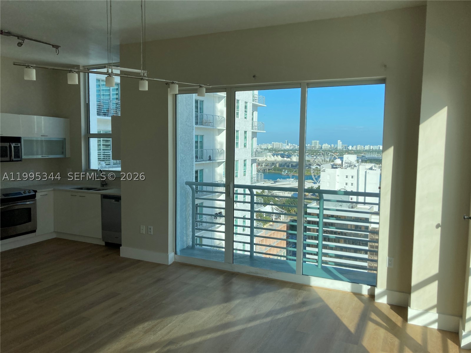 133 NE 2nd Ave #2112, Miami FL 33132