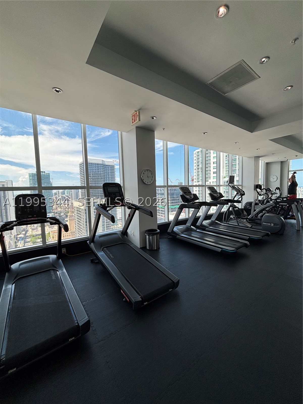 133 NE 2nd Ave #2112, Miami FL 33132