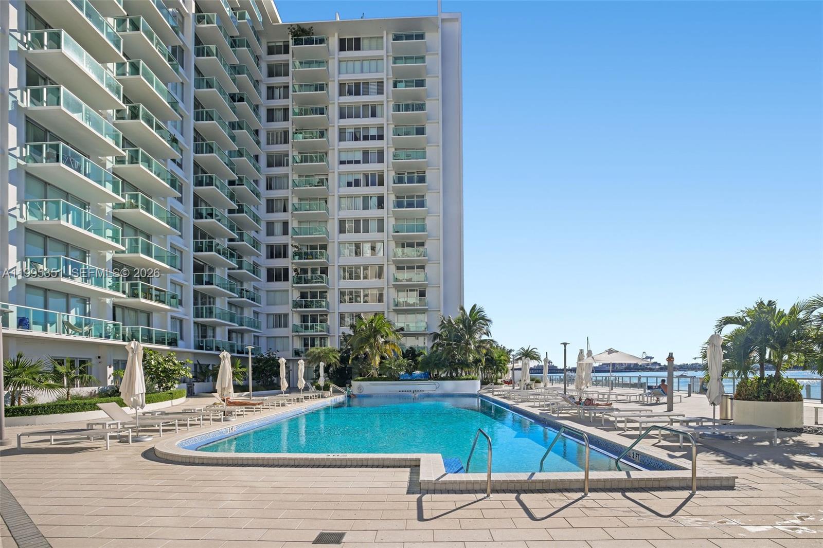 1000 West Ave #1423, Miami Beach FL 33139
