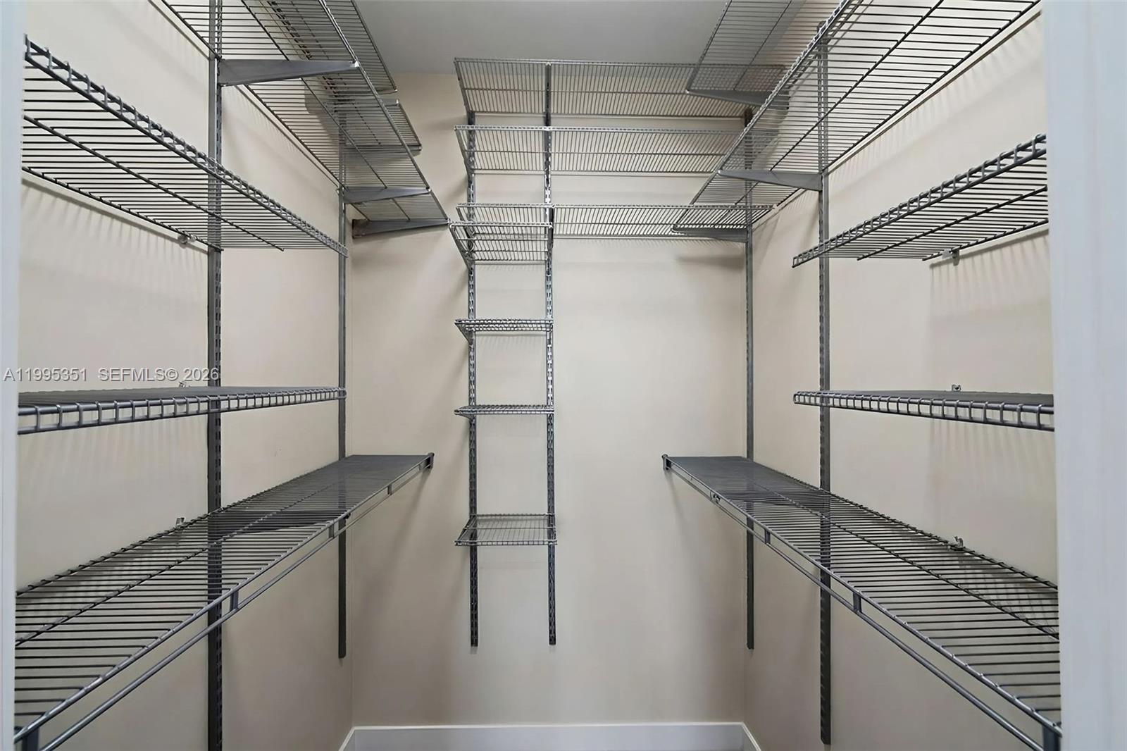 1000 West Ave #1423, Miami Beach FL 33139