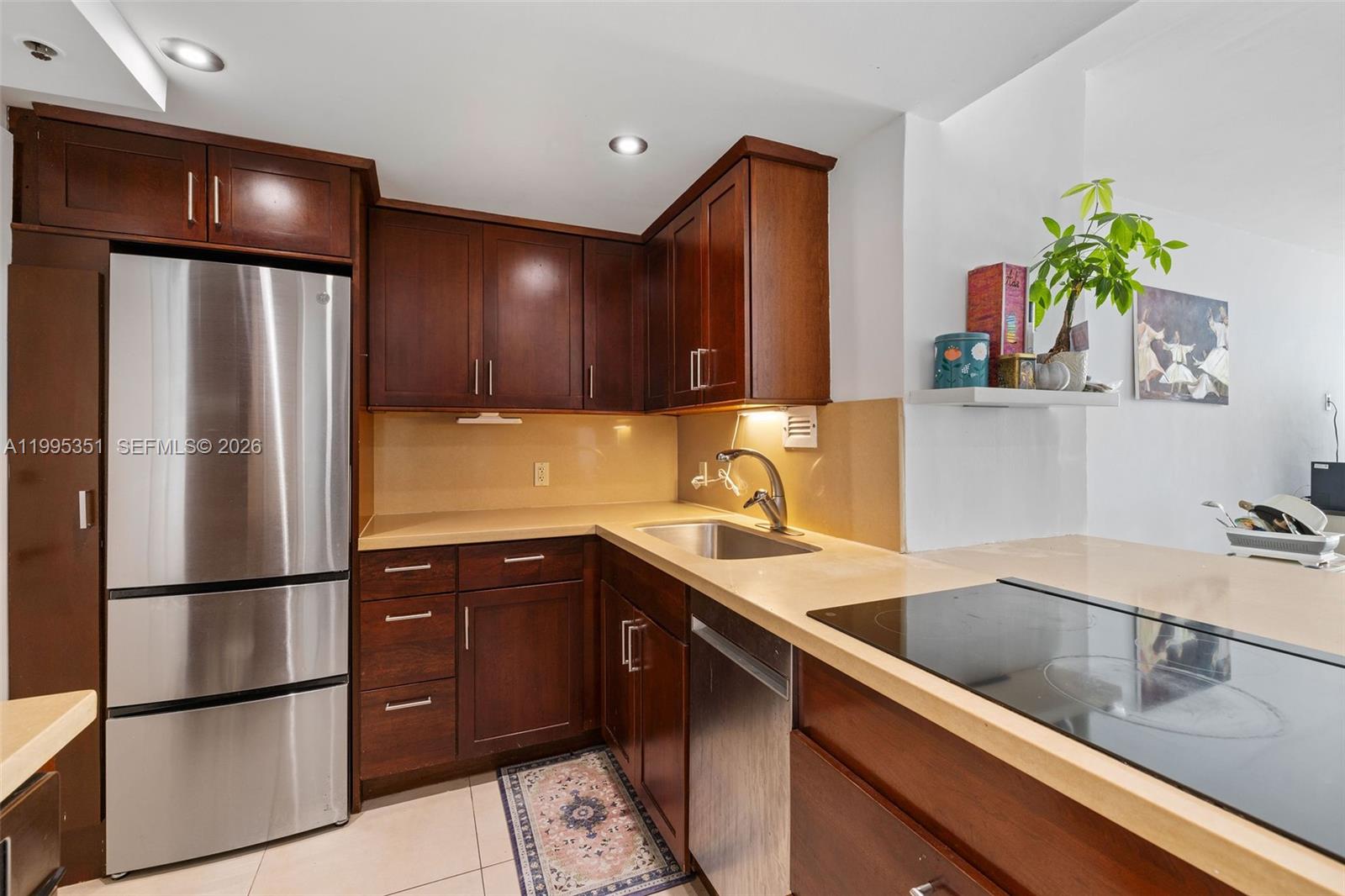 1000 West Ave #1423, Miami Beach FL 33139