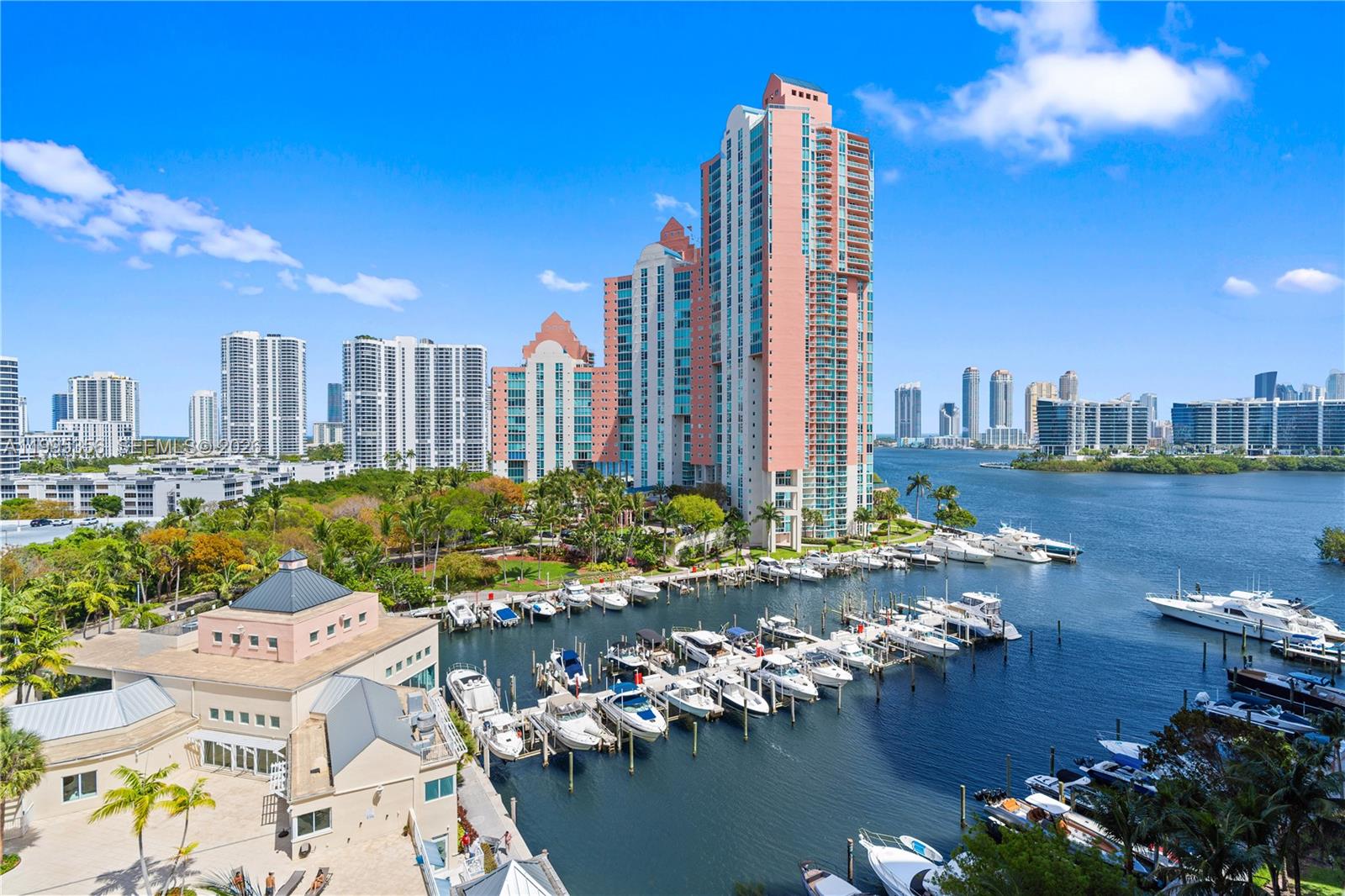 3340 NE 190th St #1004, Aventura FL 33180