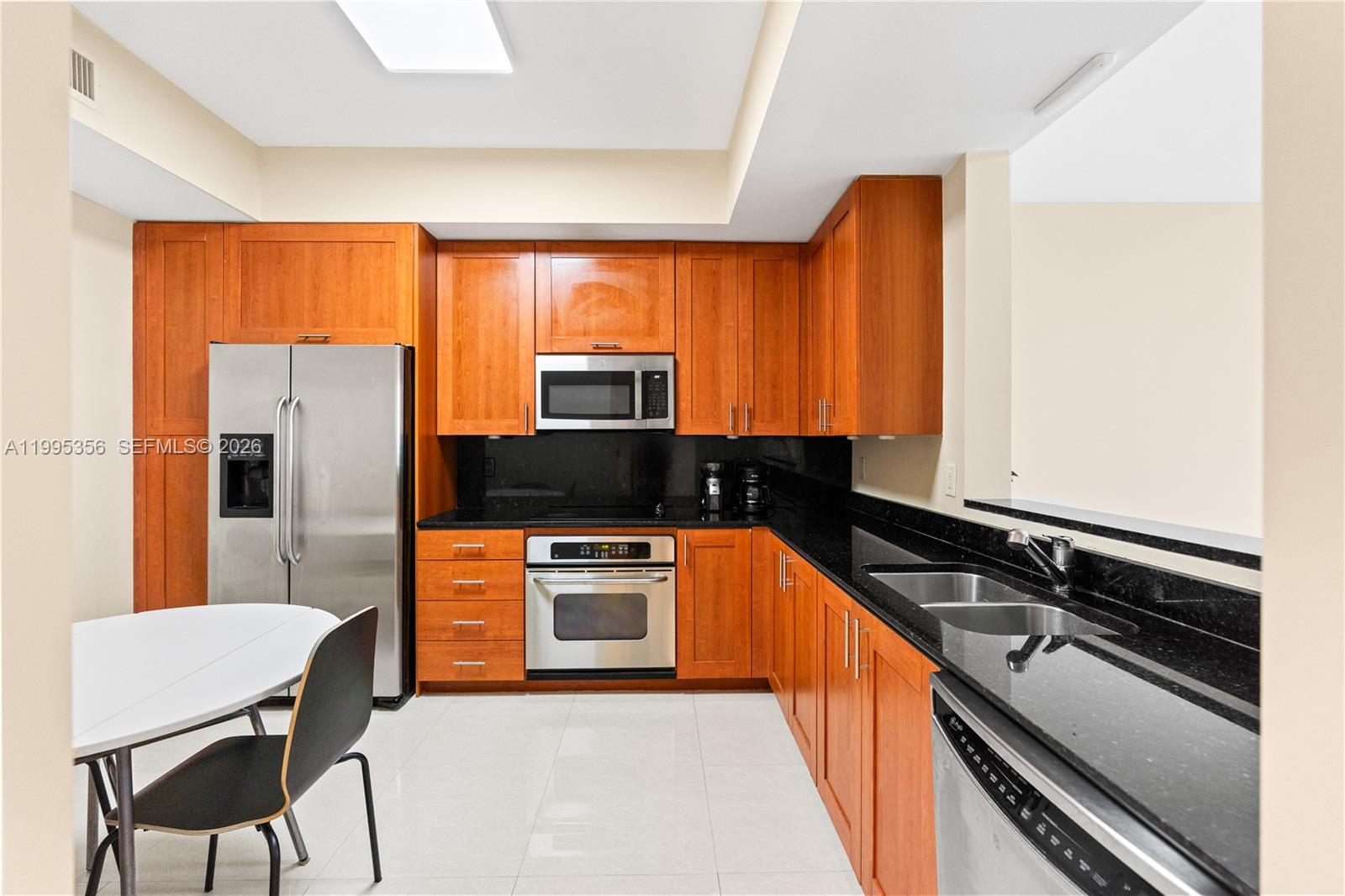3340 NE 190th St #1004, Aventura FL 33180
