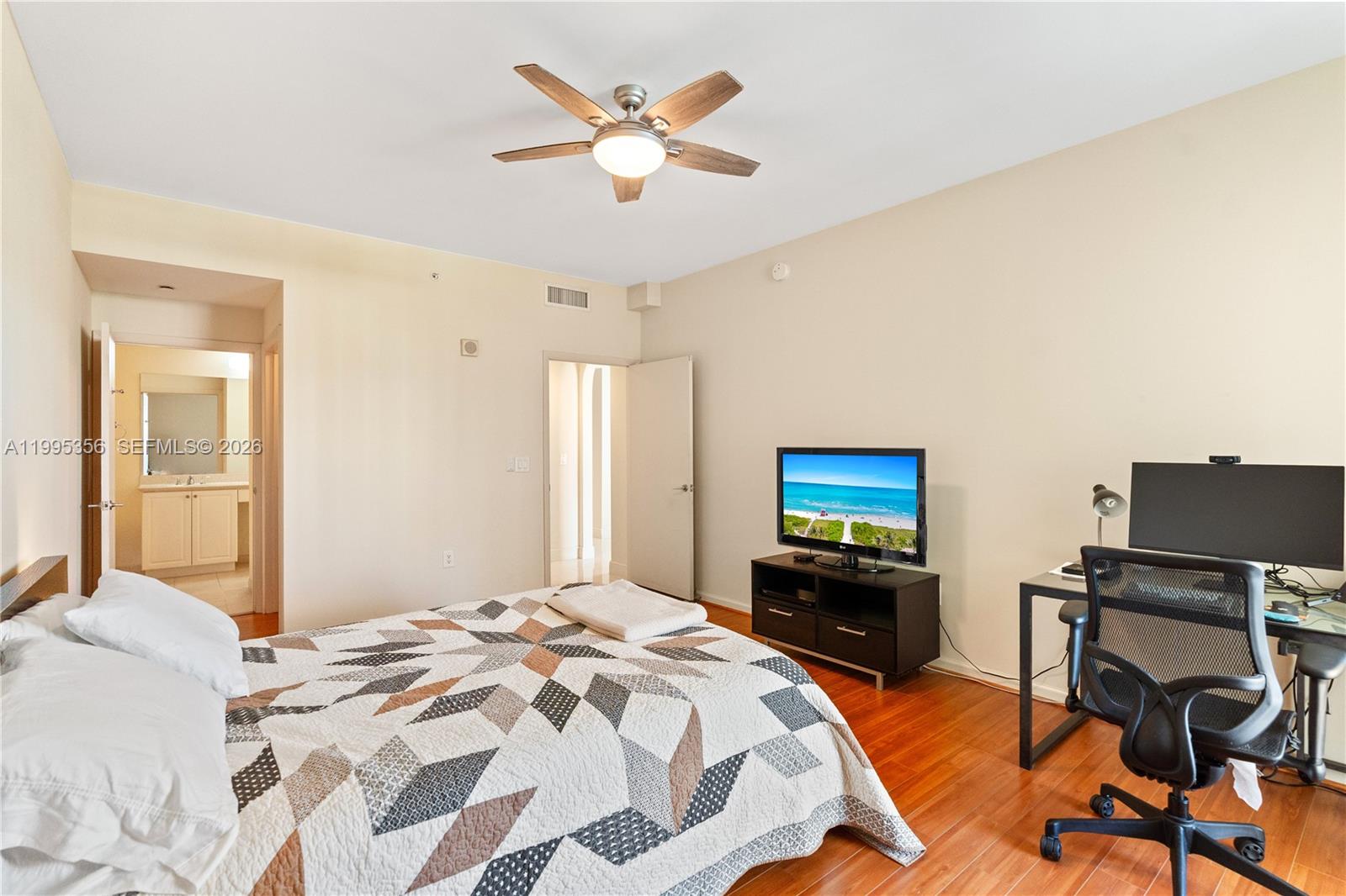 3340 NE 190th St #1004, Aventura FL 33180