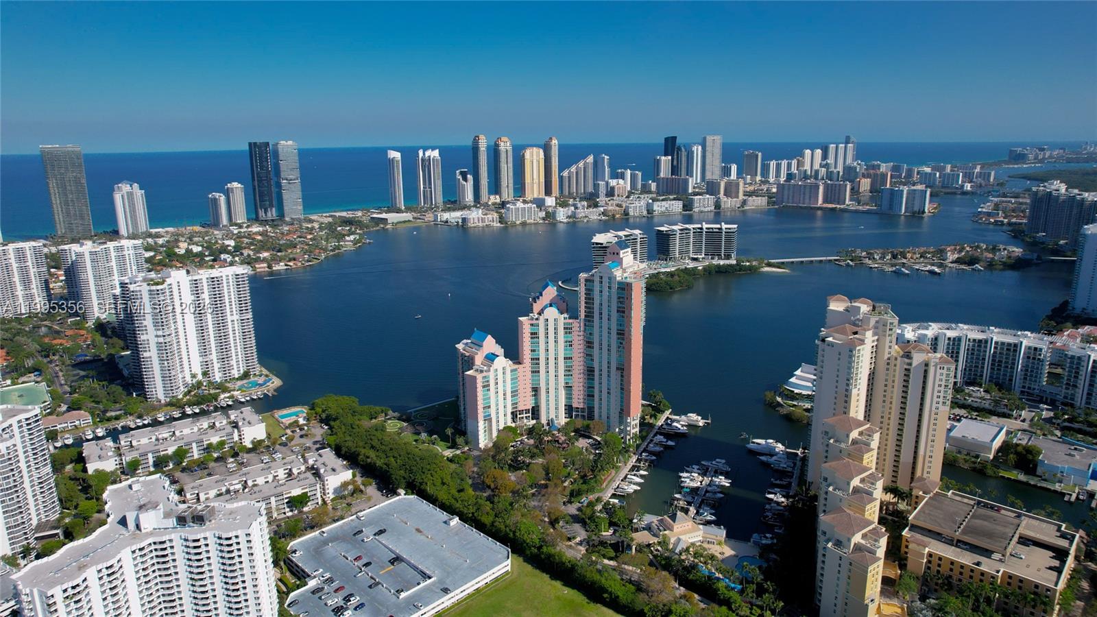 3340 NE 190th St #1004, Aventura FL 33180