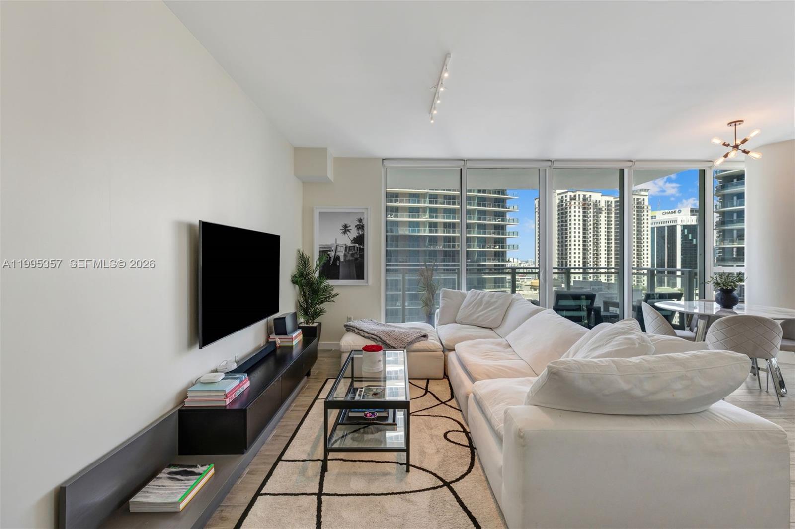 1080 Brickell Ave #1909, Miami FL 33131