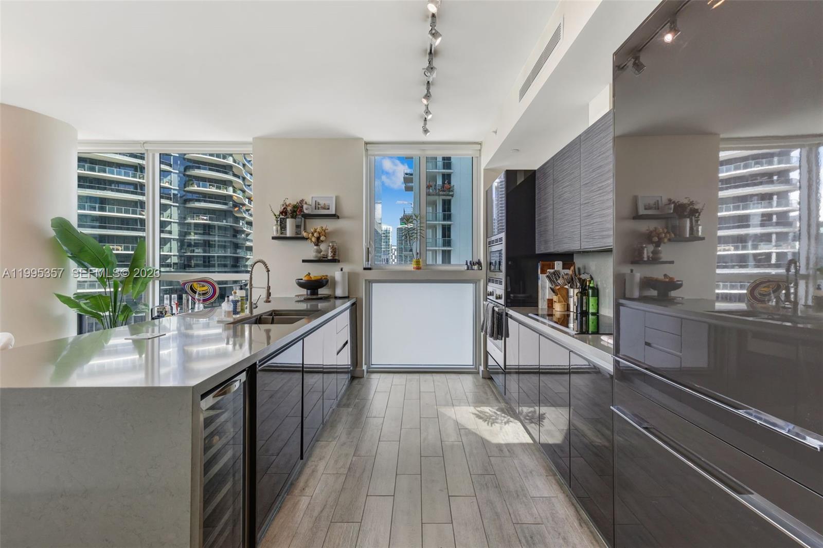 1080 Brickell Ave #1909, Miami FL 33131