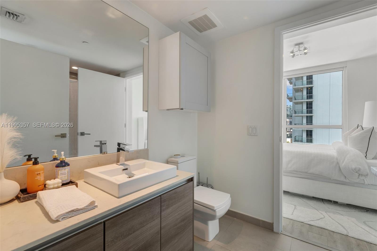 1080 Brickell Ave #1909, Miami FL 33131