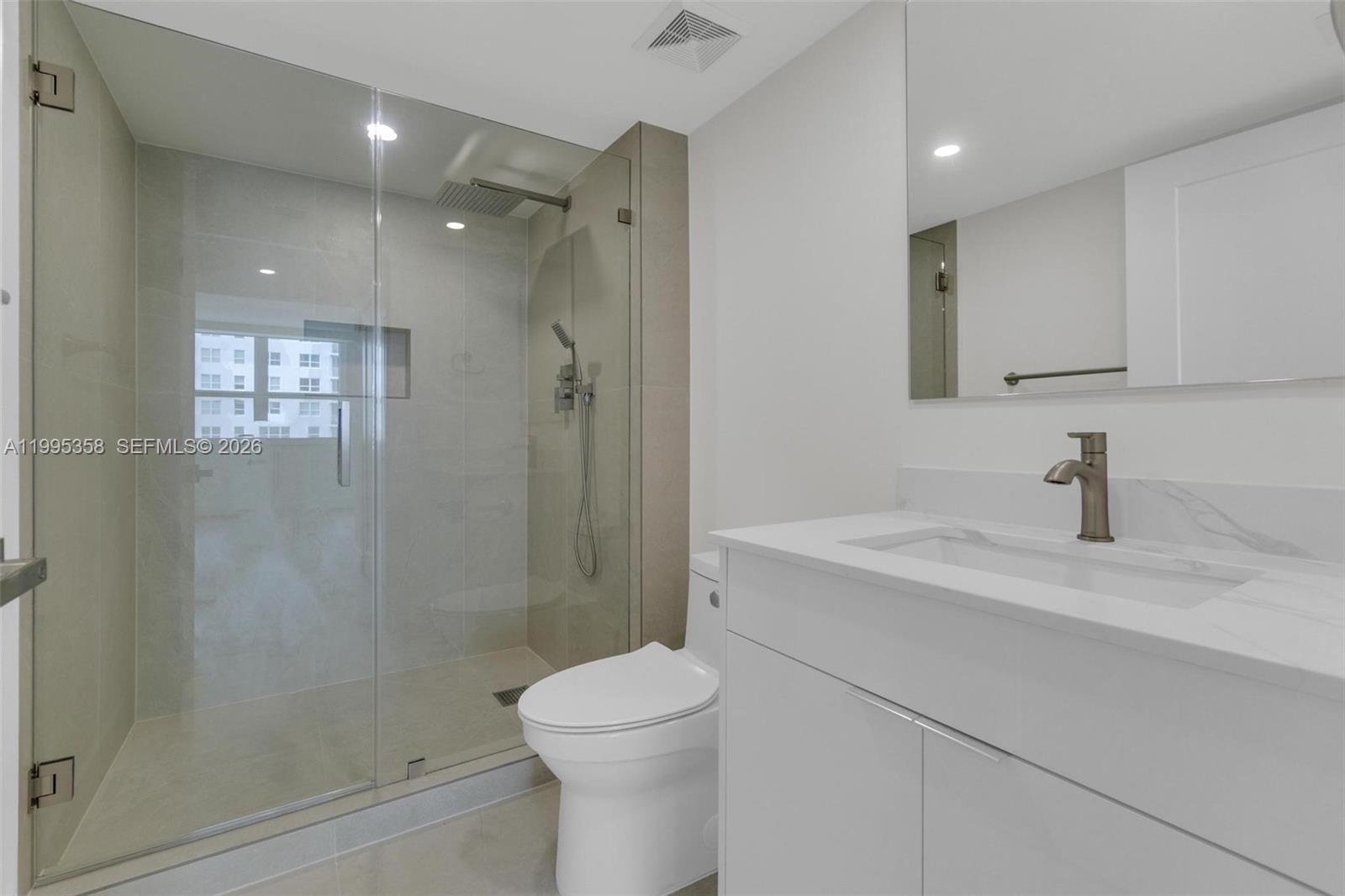 1155 Brickell Bay Dr #2308, Miami FL 33131