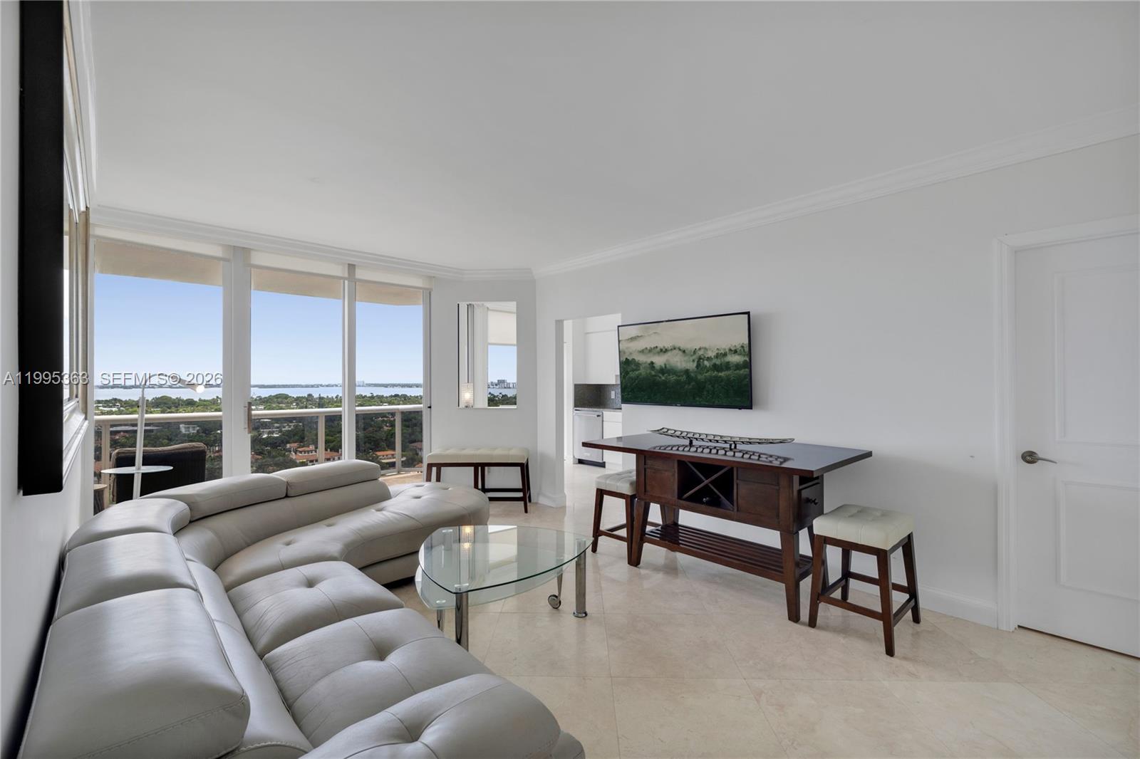 4779 Collins Ave #1706, Miami Beach FL 33140