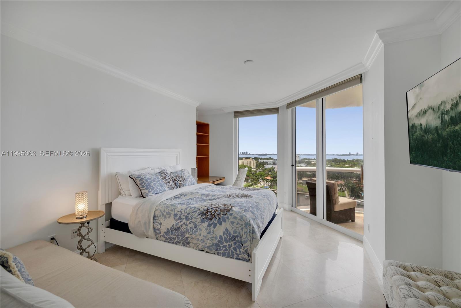 4779 Collins Ave #1706, Miami Beach FL 33140