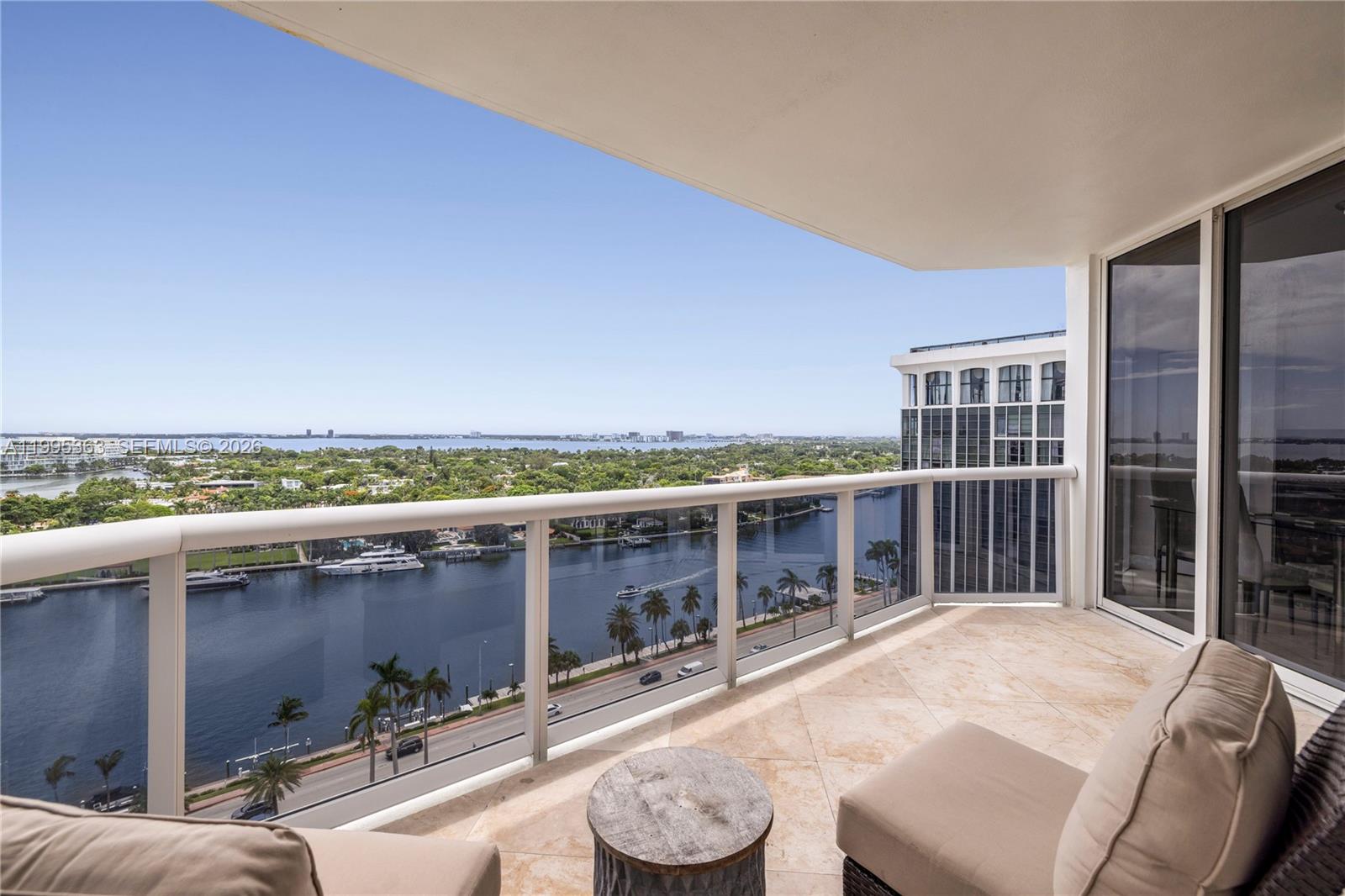 4779 Collins Ave #1706, Miami Beach FL 33140