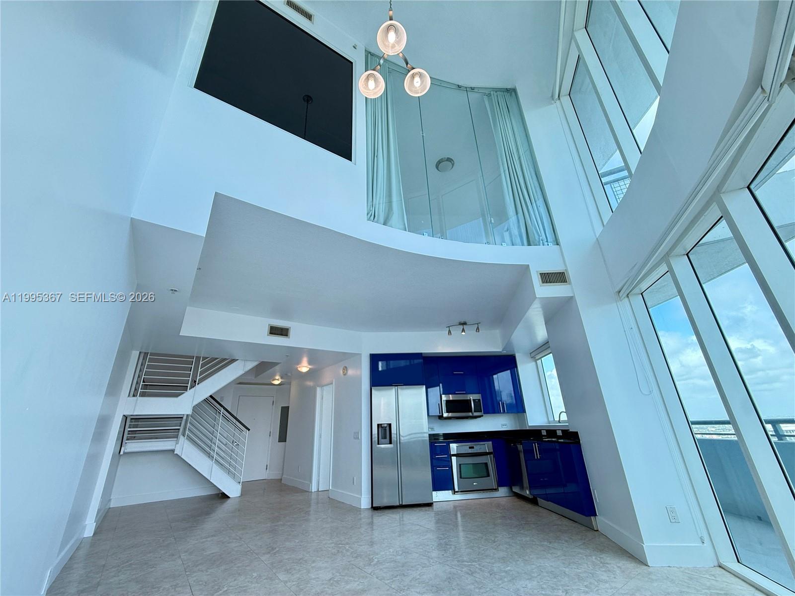 60 SW 13th St #4018, Miami FL 33130