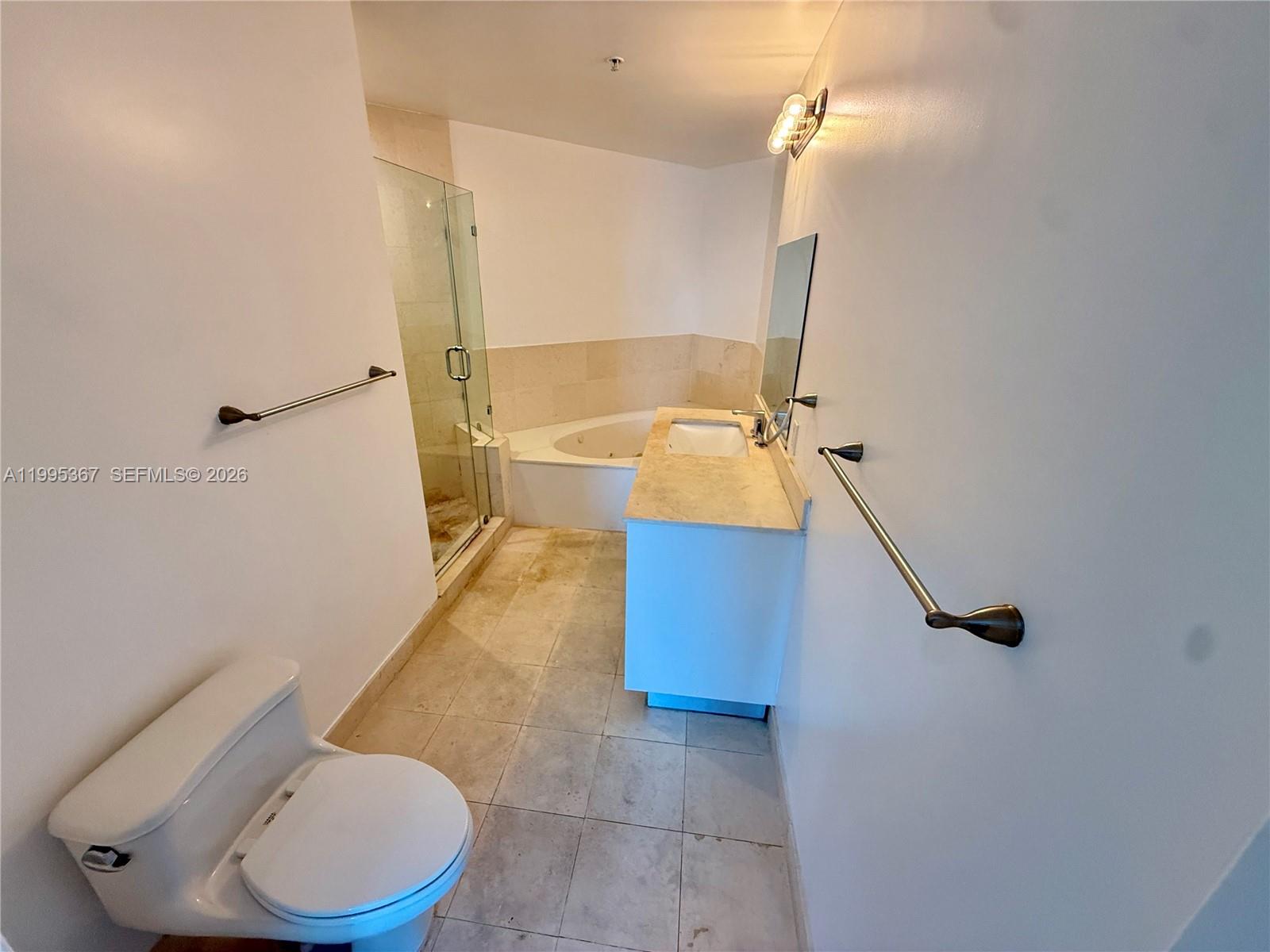 60 SW 13th St #4018, Miami FL 33130
