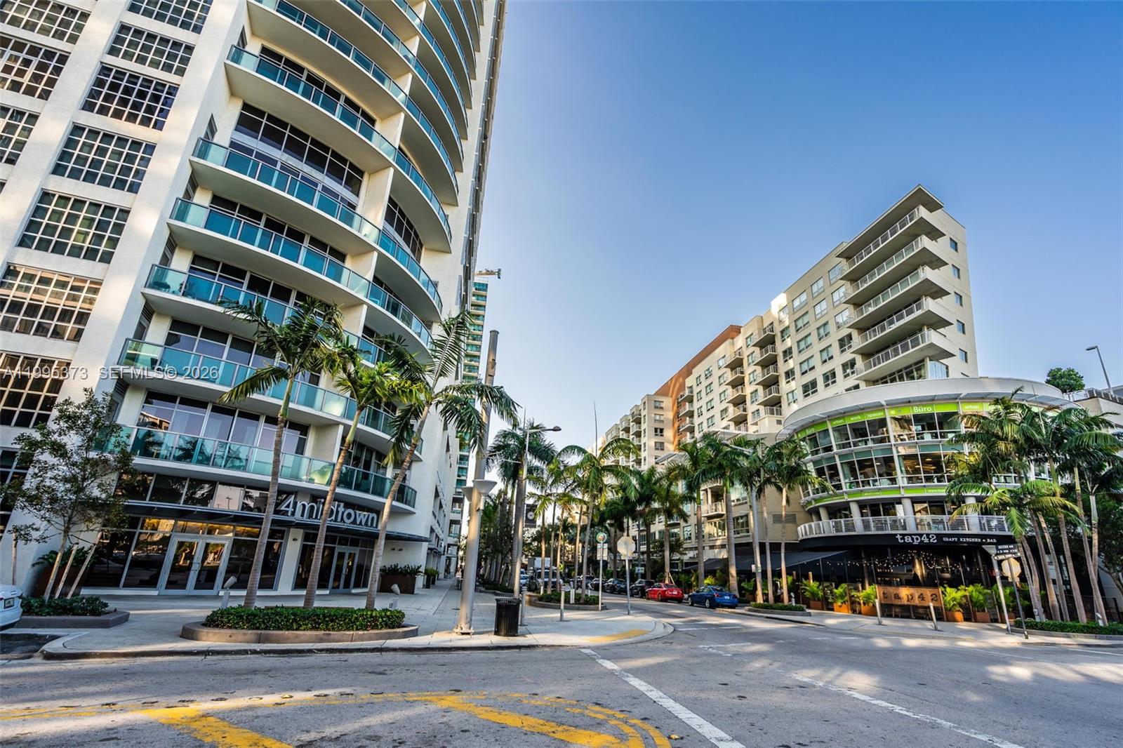 121 NE 34th St #3003, Miami FL 33137