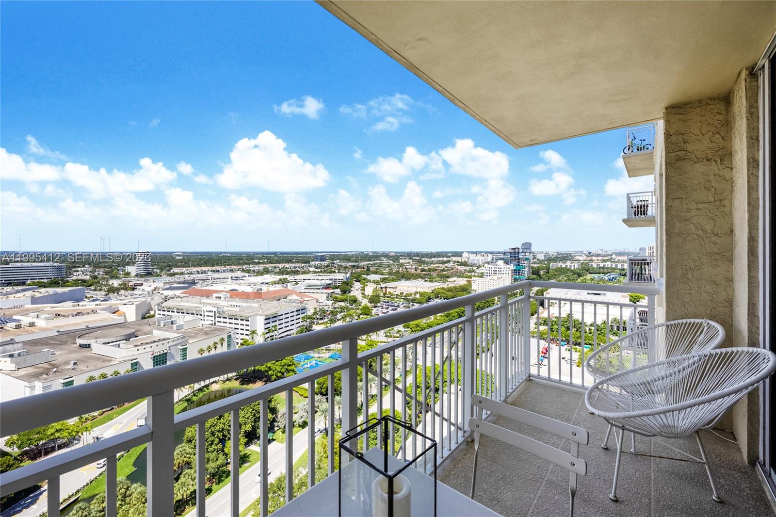 19501 W Country Club Dr #2412, Aventura FL 33180