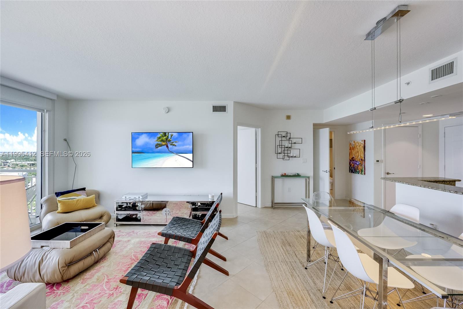 19501 W Country Club Dr #2412, Aventura FL 33180