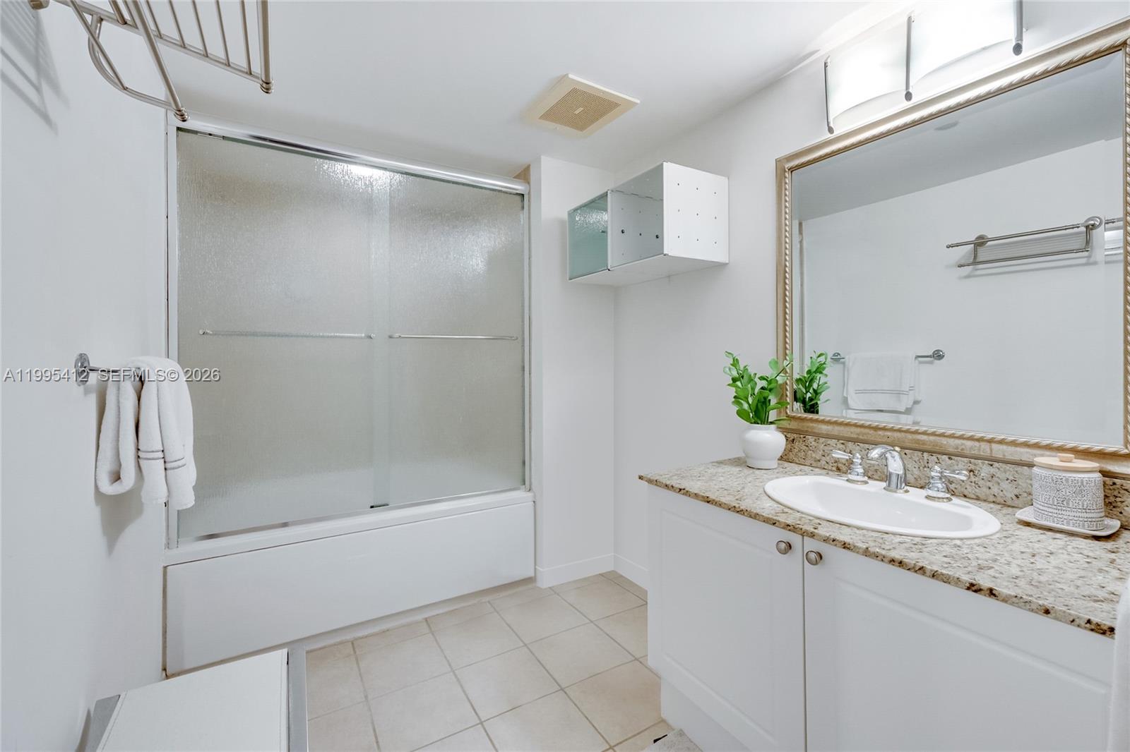 19501 W Country Club Dr #2412, Aventura FL 33180