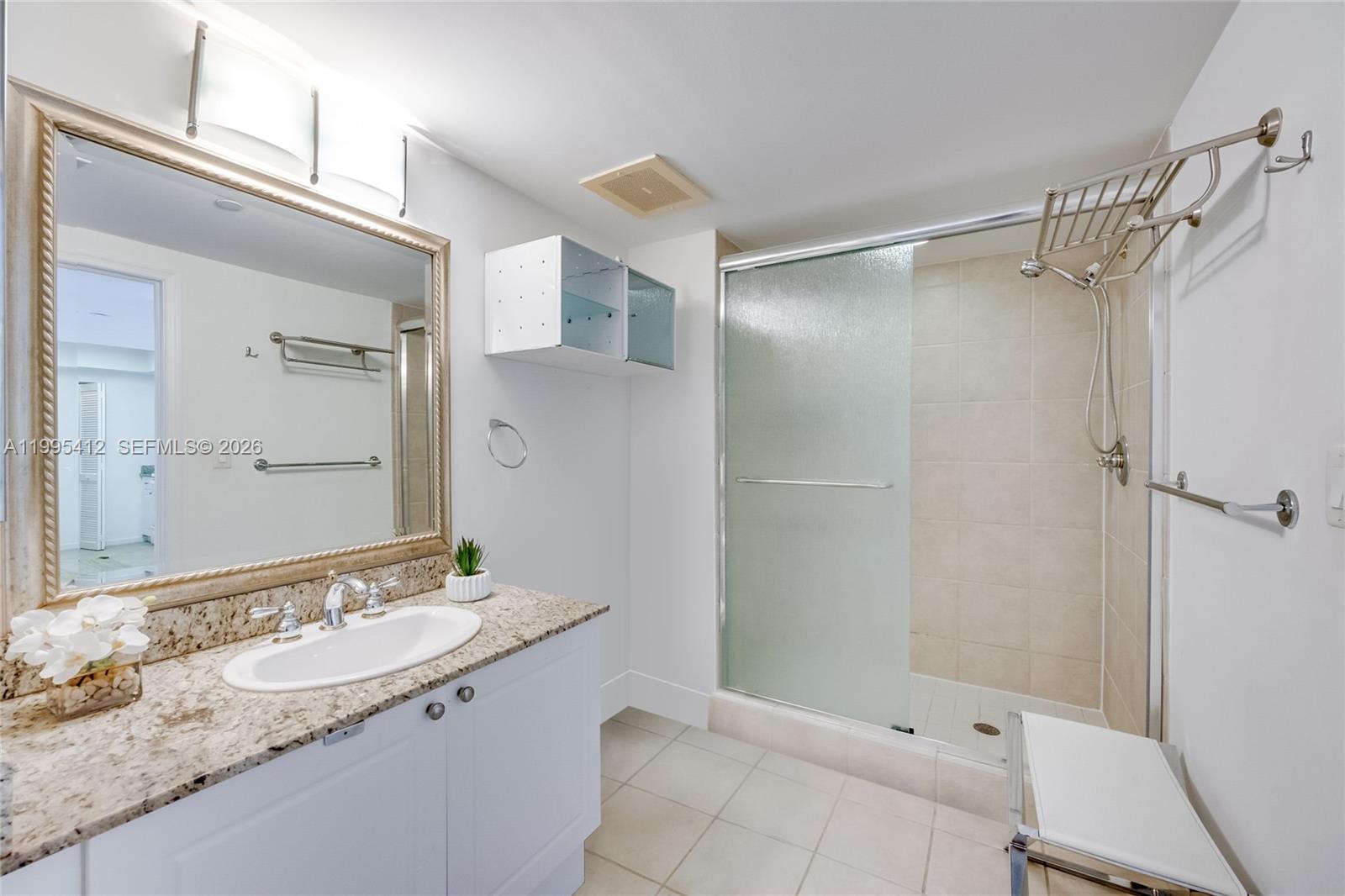 19501 W Country Club Dr #2412, Aventura FL 33180